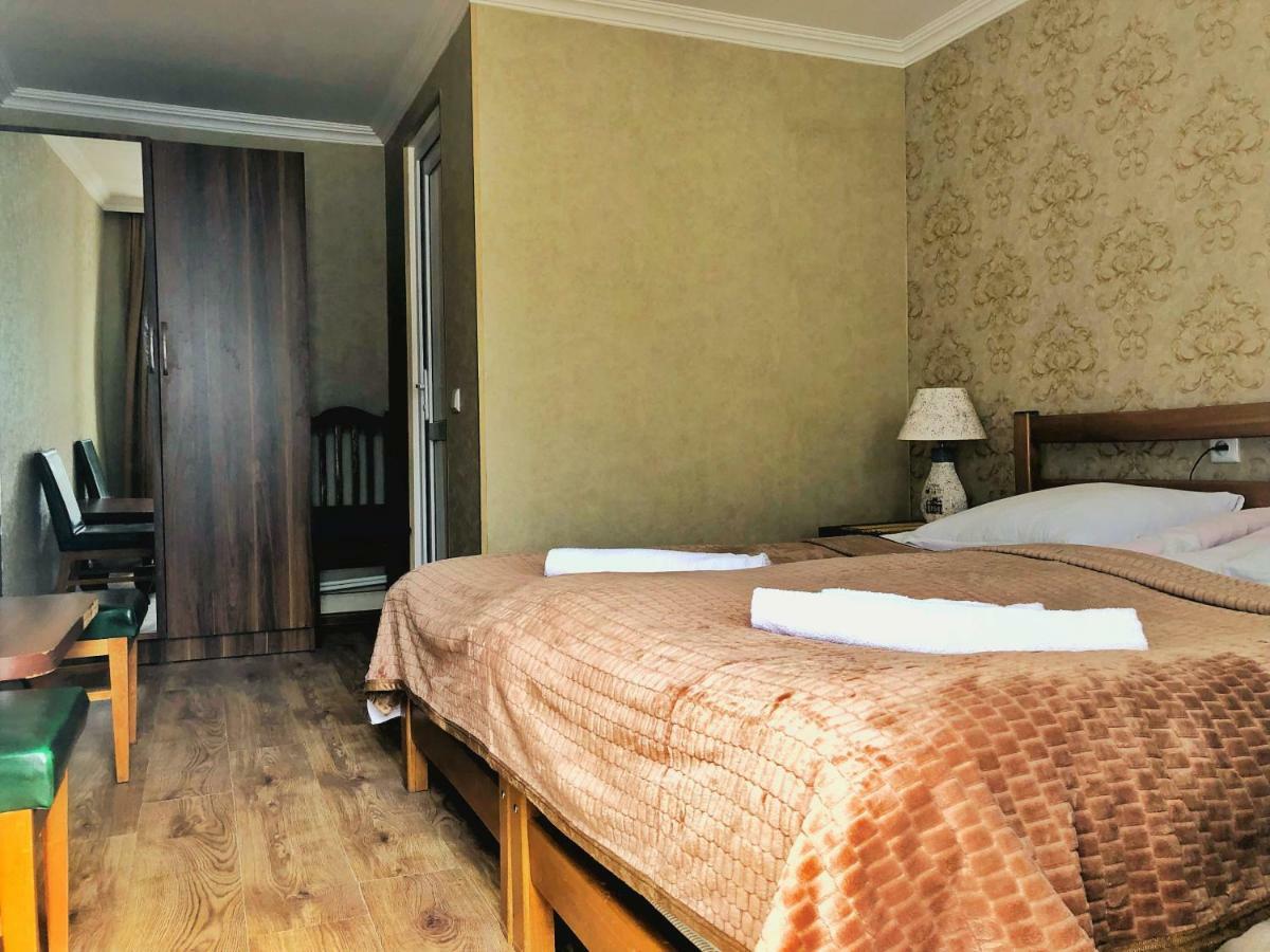 Hotel Nestt Kasbegi Buitenkant foto